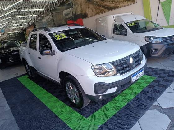 RENAULT OROCH 1.6 16V SCE FLEX INTENSE MANUAL RENAULT OROCH 1.6 16V SCE FLEX INTENSE MANUAL